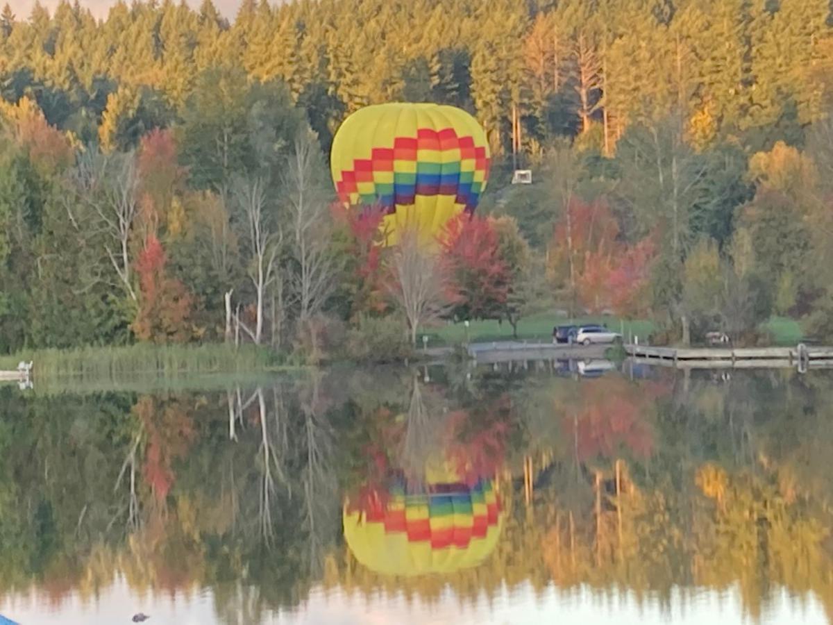 Cottage Lake Bed And Breakfast 伍丁维尔 外观 照片